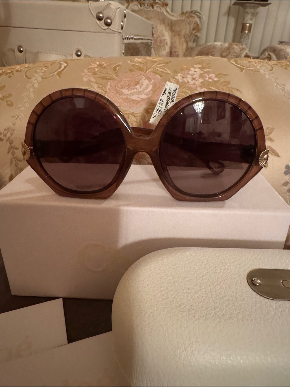 Chloe Round Oval Oversized Sunglasses New With Tags Retail $385
